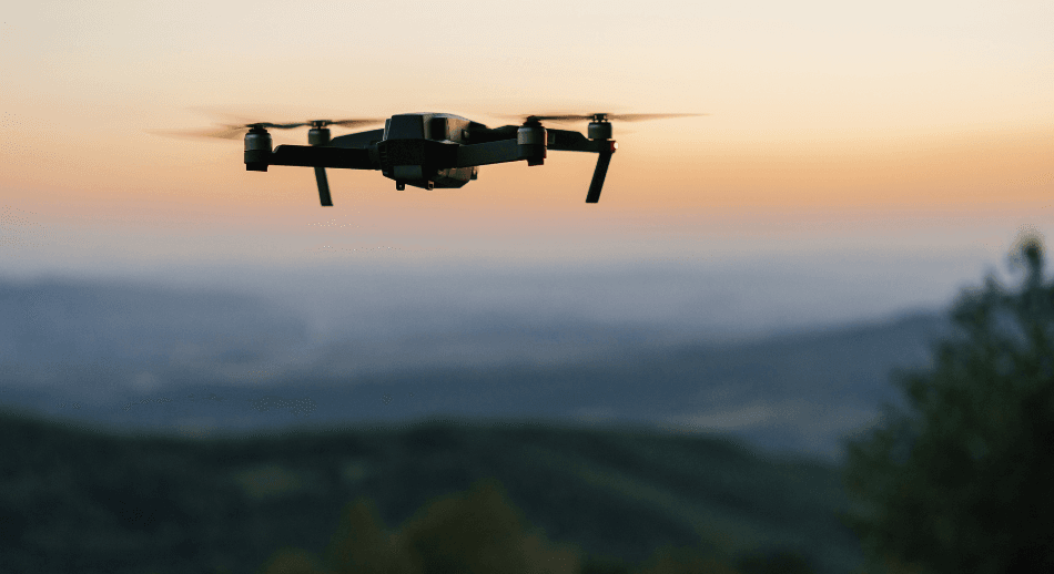 Drone som flyr